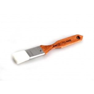 White synthetic spalter brush White synthetic spalter brush