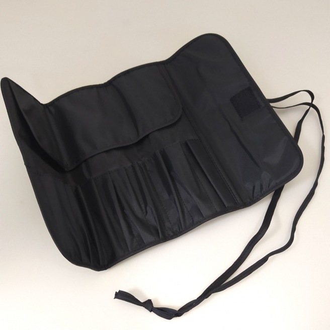 Trousse pinceaux vide Trousse pinceaux vide