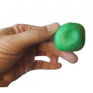 Comment dégorger sa pâte polymère trop molle?