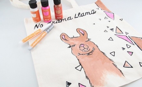 Tote Bag Lama con pintura TEXTIL Tote Bag Lama con pintura TEXTIL