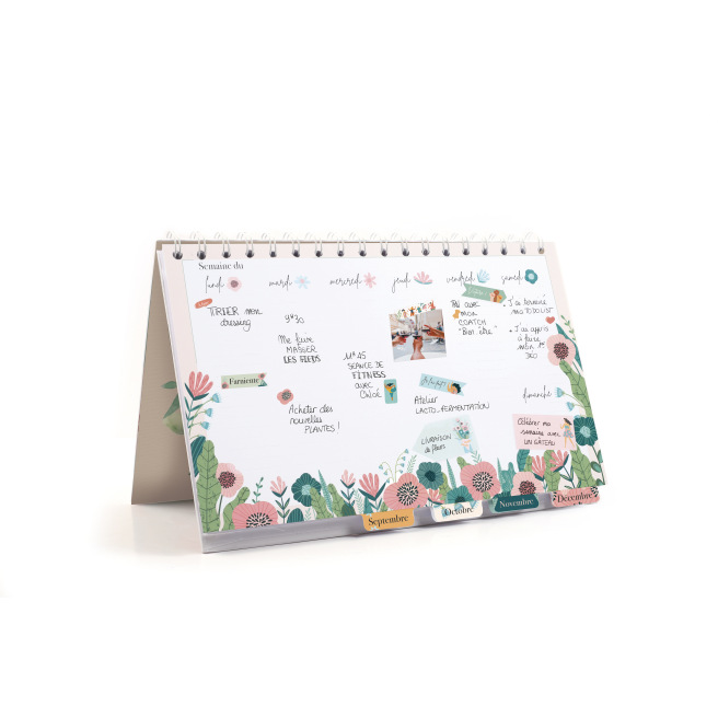 Desk Planner - 23 x 15 cm - 52 semaines pour s'aimer - Graine Créative